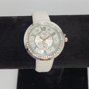 ▪︎New! Genevex Women's Watch